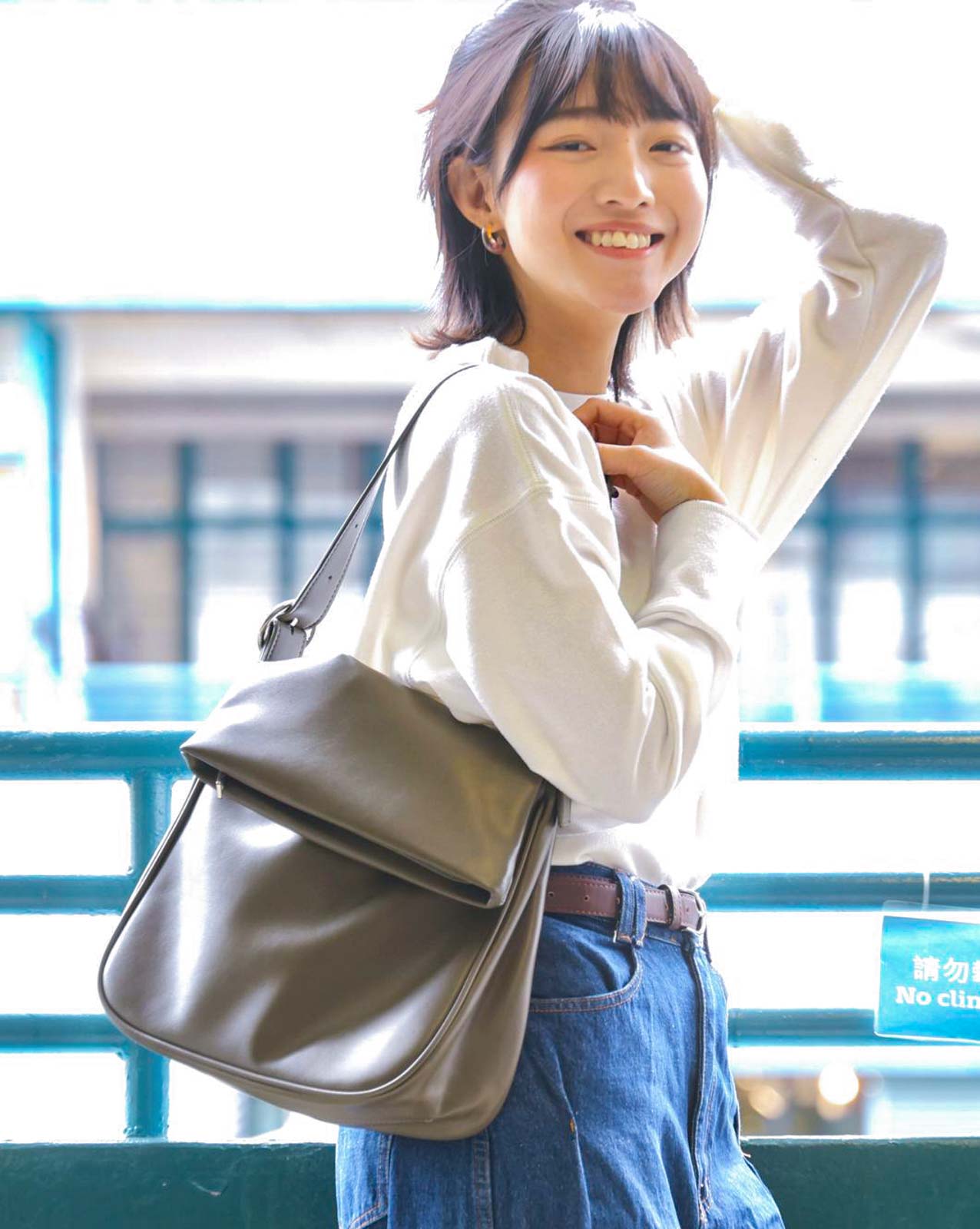 Sally 平板長短帶兩用袋 平板袋, 斜揹, 側揹, 上肩袋 軍綠色